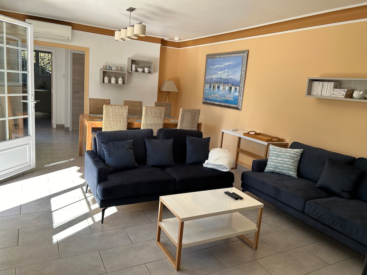 Airbnb performant: Mougins, Le Mas des Mûriers, 6 guests. à Mougins