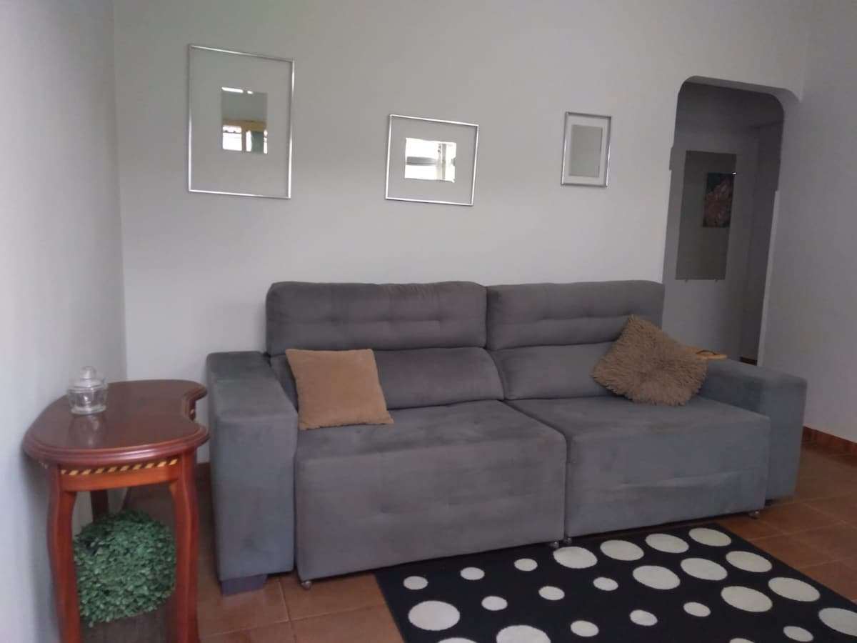 Imóvel de sucesso: Casa Dois - next to the PUC-GO Convention Center em Aparecida De Goiânia