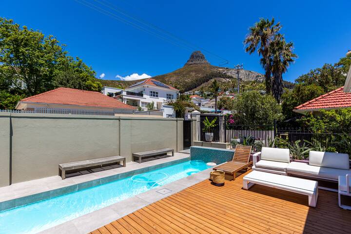 DOUBLE STOREY MODERN 5 BEDROOMS HOUSE IN FRESNAYE gallery image 2