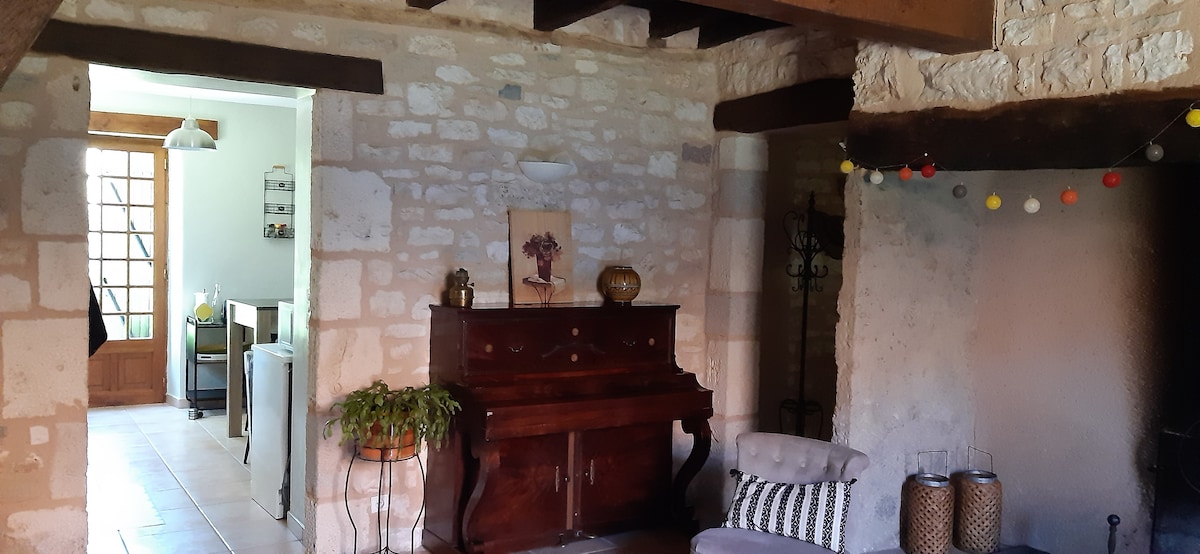 Всекидневна - зона на камина