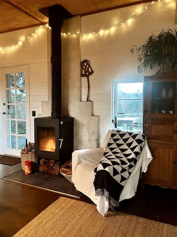 🌱 Forest Edge Cabin - tranquil bush retreat