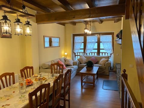 Top Airbnb: Very cozy mountain house in the Aran Valley. en Vielha E Mijaran