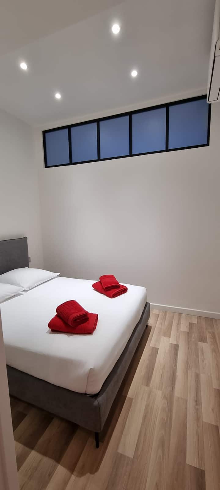 ห้องนอน 2 (Bedroom 2)