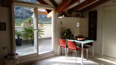 SOFIA's house (cipat022079-AT-012217)