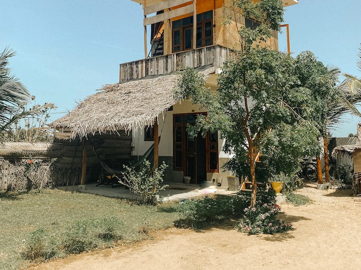 Arugam Bay Beach Holiday Rentals & Homes Eastern Province, Sri Lanka