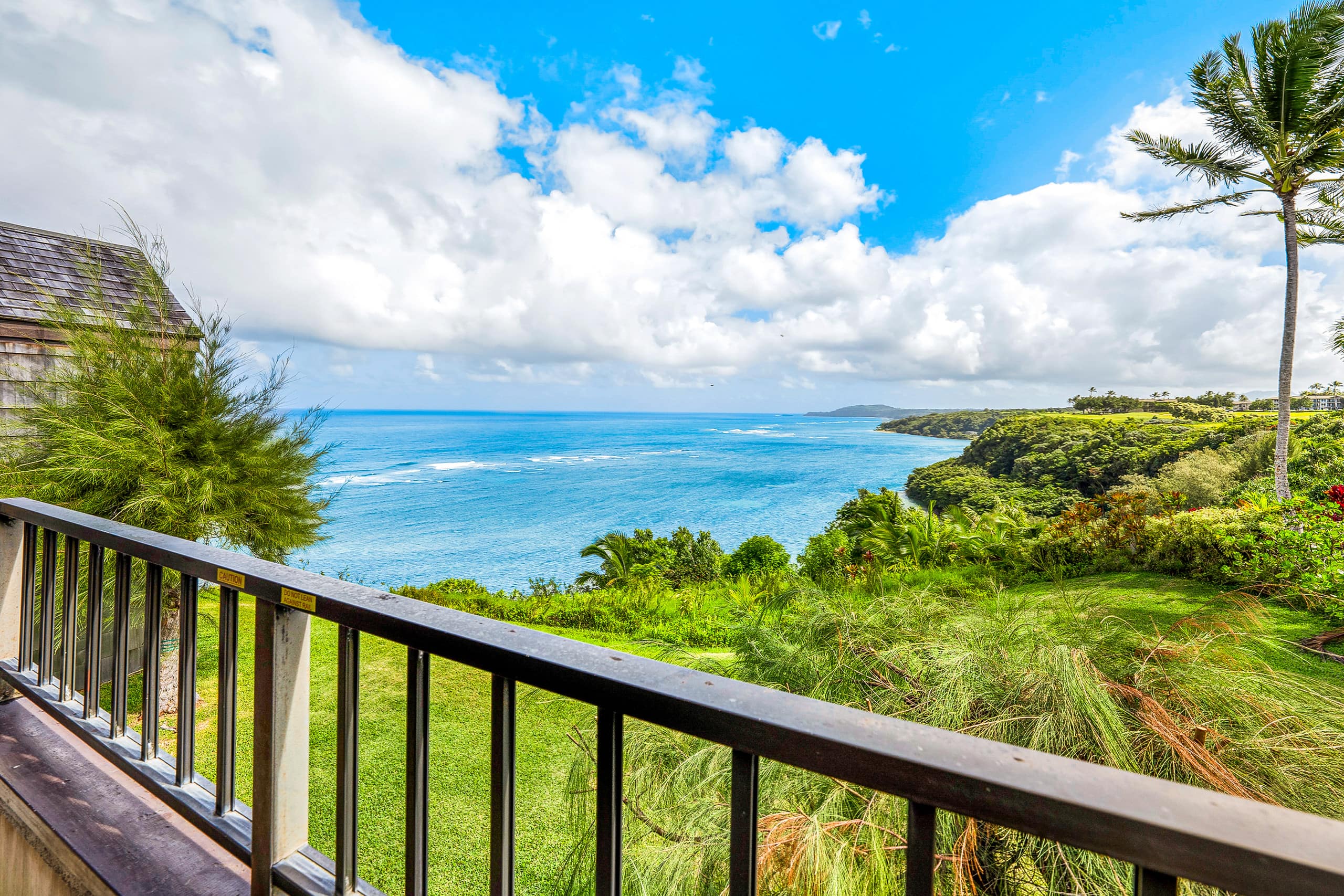 Townhouse in Princeville · ★4.96 · 2 bedrooms · 3 beds · 2 baths - Image 17