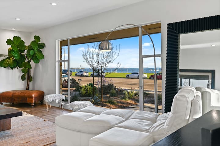 Ocean Front Home With Amazing Views - Long Beach, CA