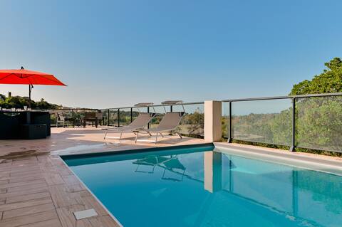 Porticcio Villa with Stunning View & Pool