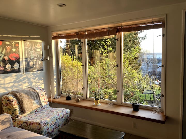 Blue Heron Guesthouse - Seattle, WA