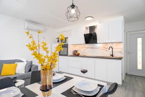 Brand new and modern apartment Franičević