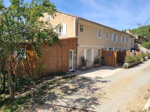 95m2 apartment in Montbrun Les Bains