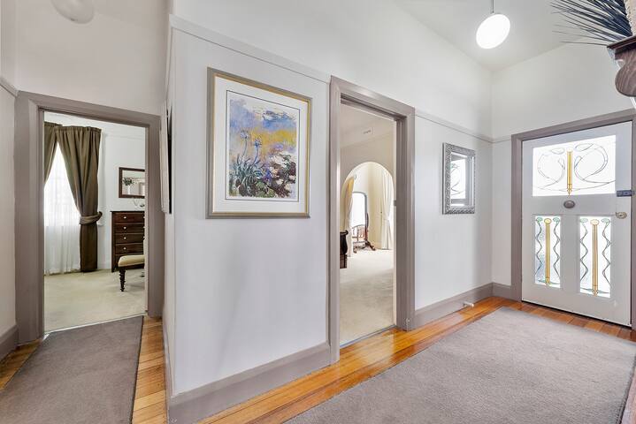 Bakers Retreat gallery image 3