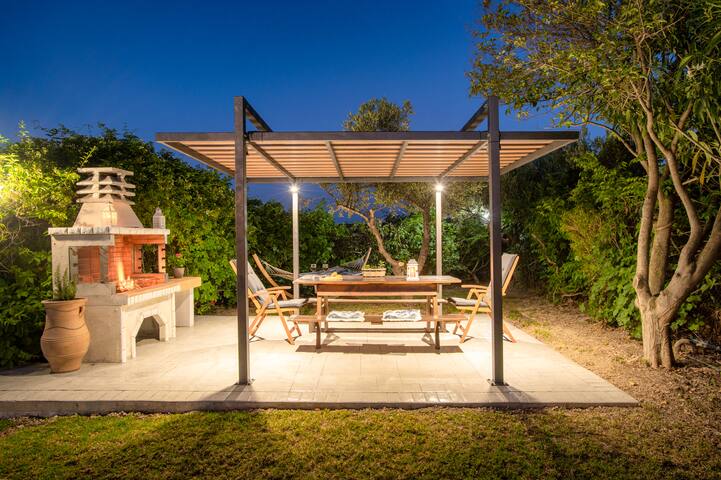 Private pool★BBQ area ★ Sea View gallery image 2