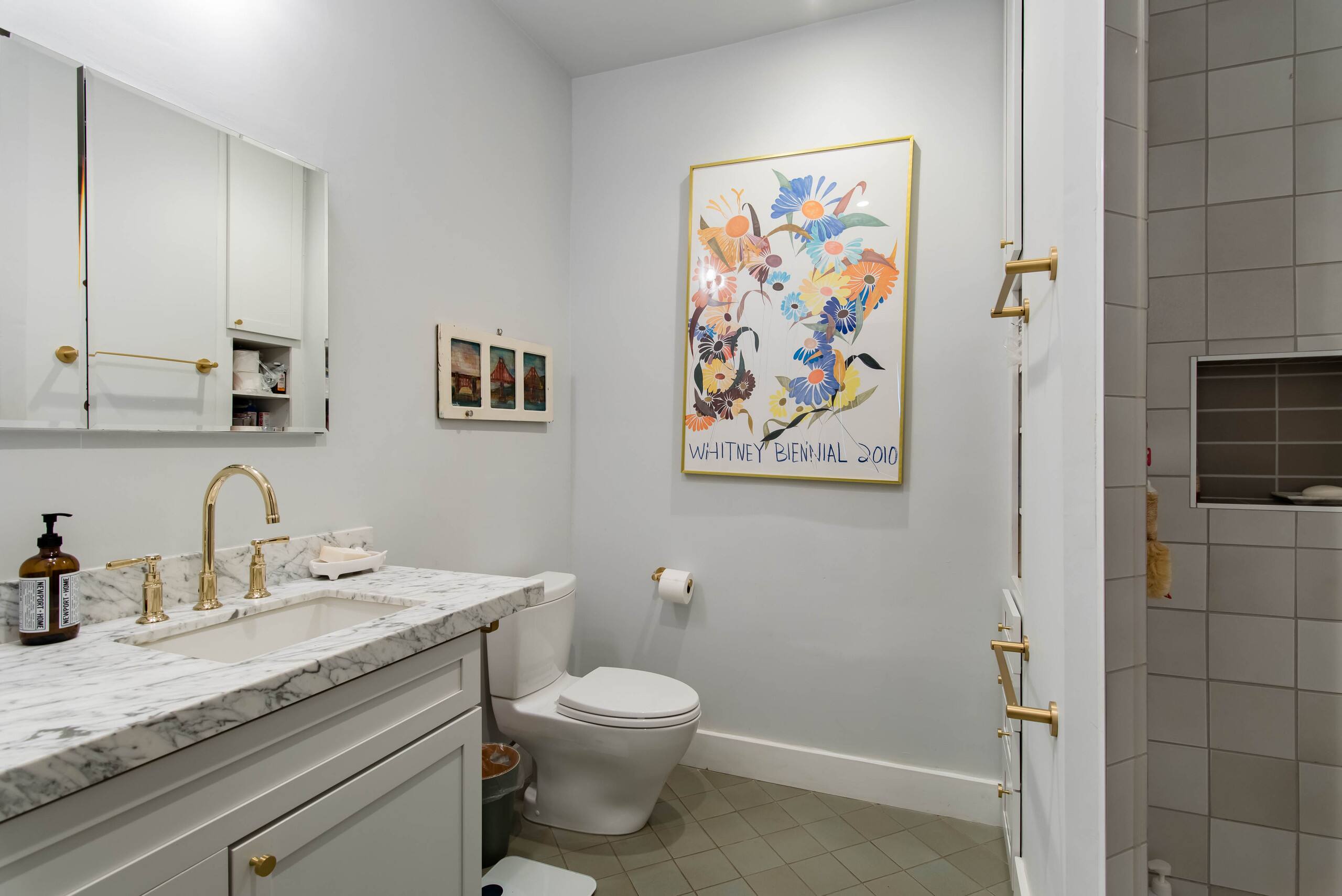 Home in San Francisco · ★4.92 · 4 bedrooms · 5 beds · 2.5 baths - Image 21