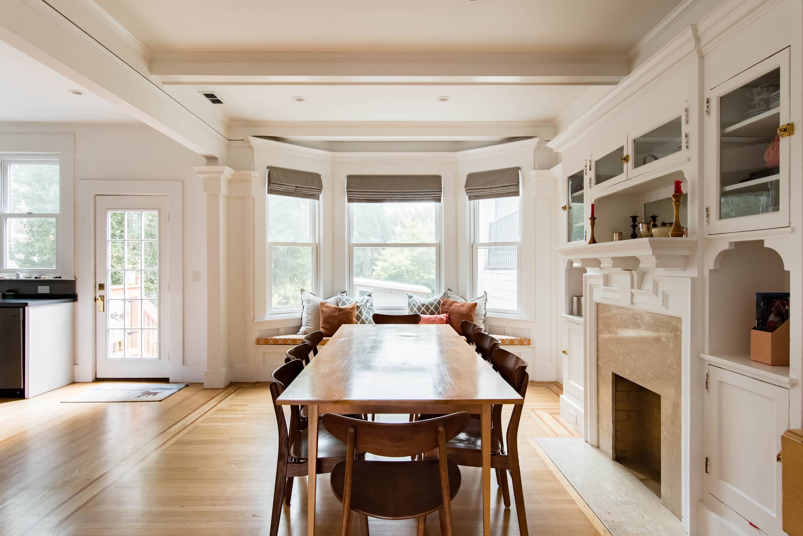 Home in San Francisco · ★4.92 · 4 bedrooms · 5 beds · 2.5 baths - Image 7