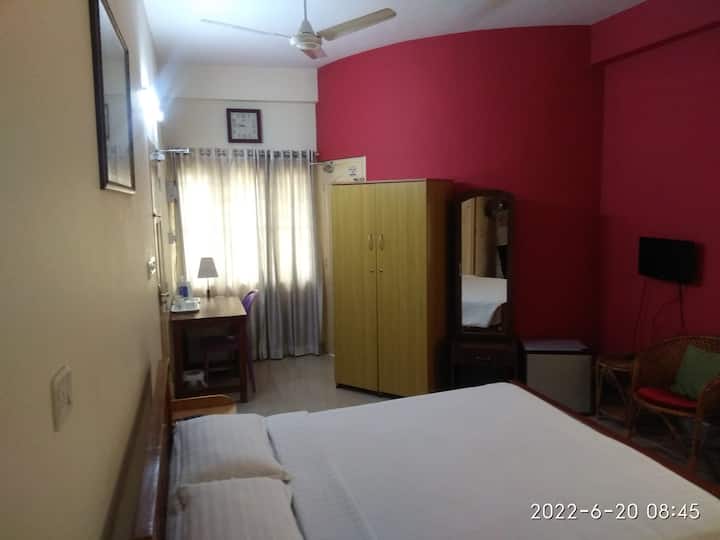 Cozy Homestay in Cochin near hospitals and malls Houses for Rent in