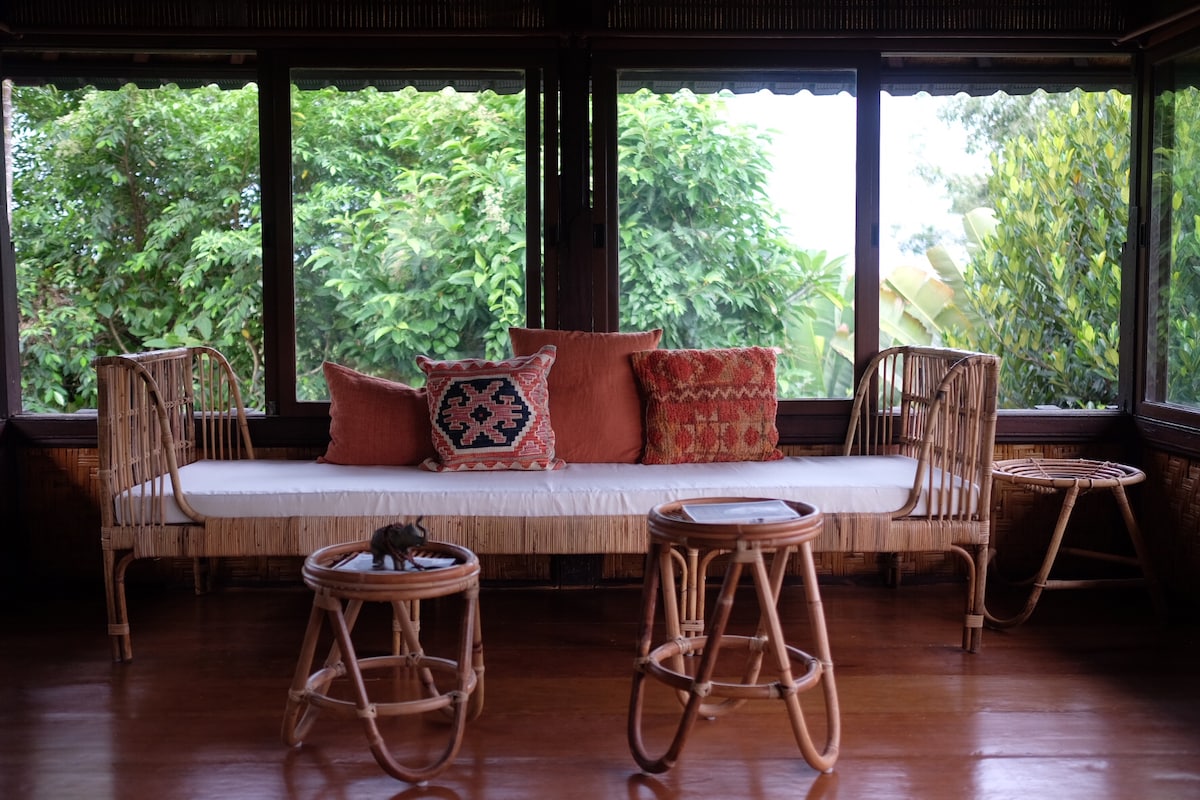 Villa in Ubud · ★4.85 · 2 bedrooms · 3 beds · 2 private baths, порівнянний Airbnb