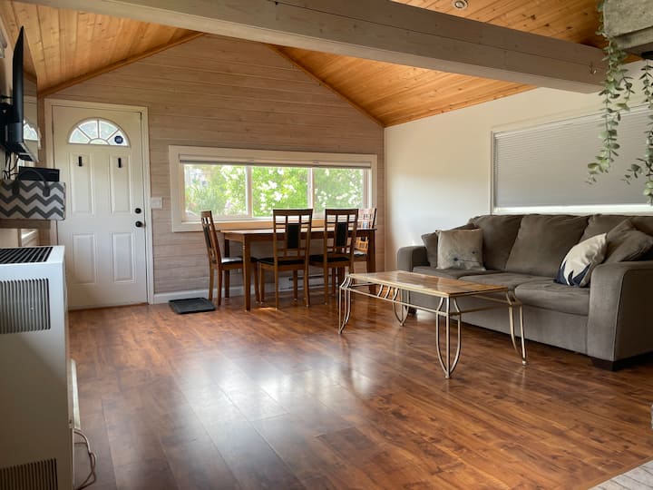 Cabin Steps Away From The Beach - Sylvan Lake