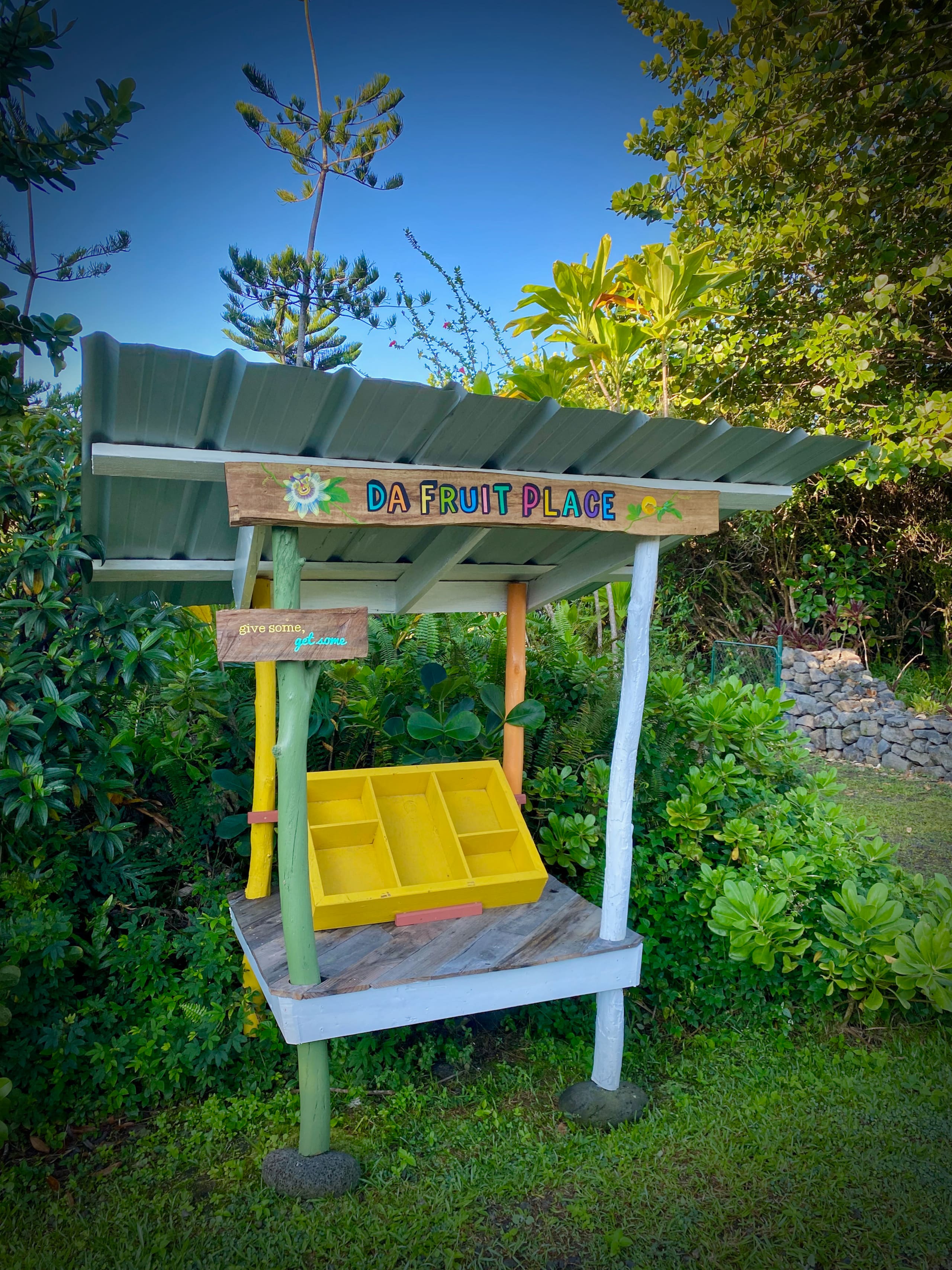 Home in Keaau · ★4.76 · 3 bedrooms · 3 beds · 2 shared baths - Image 18