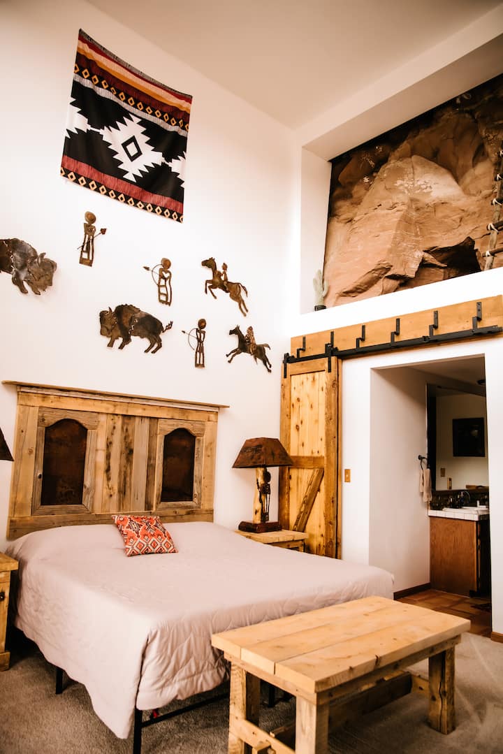 Master bedroom, king bed, full bathroom, cave view