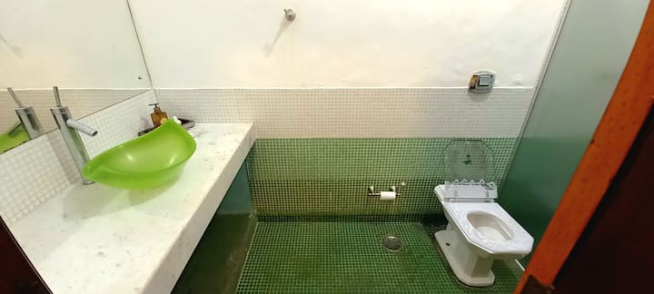 საძინებელი 4