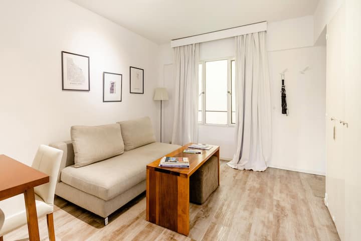 Однокомнатная квартира в Retiro рядом с Plaza San Martin