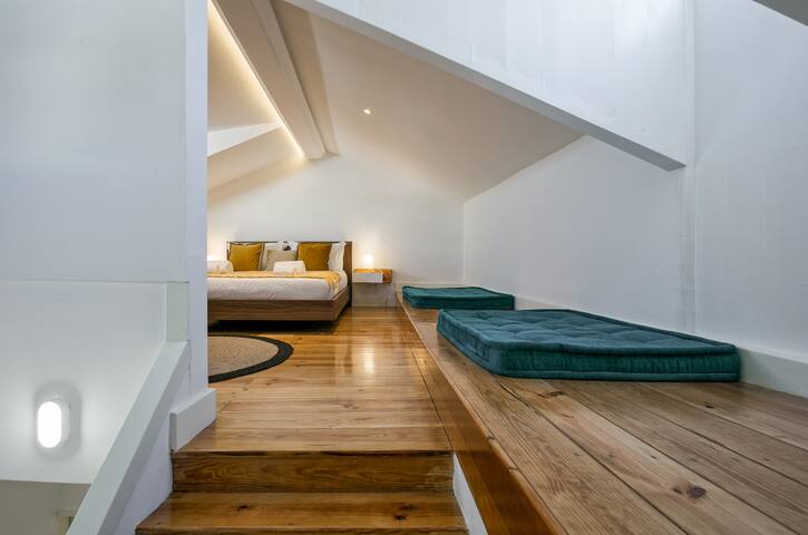 Hip Tailor Made Penthouse in Bairro Alto