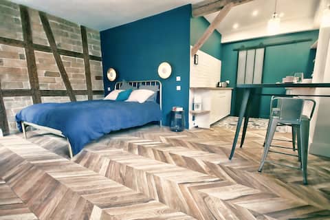 Charmant studio à 200 mètres de la cathédrale.