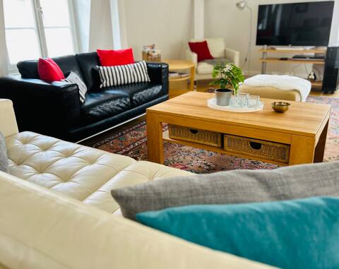 4 Bedroom Luxury Loft River View - Best Location