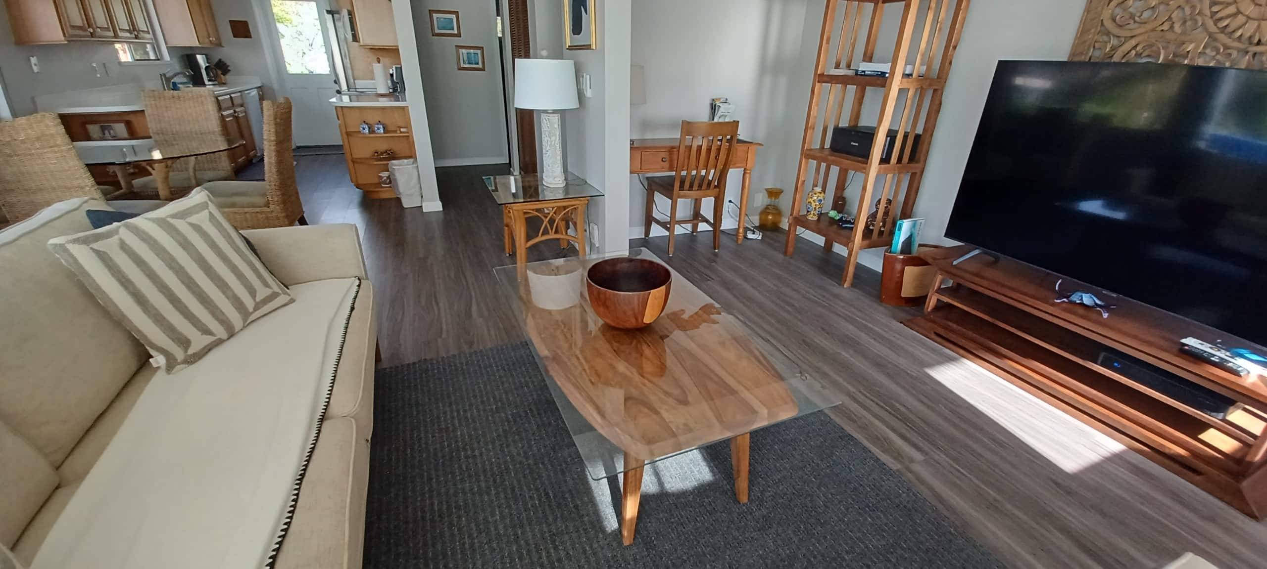 Condo in Kailua-Kona · ★4.68 · 2 bedrooms · 3 beds · 2.5 baths - Image 2