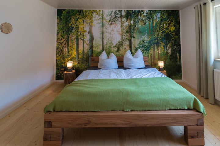 Forest room: sleeping like in the birch forest
