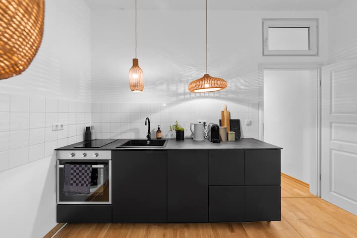 Beautiful 80sqm Appartment in Berlin-Mitte gallery image 3