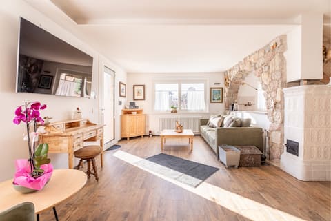 Popular Airbnb listing: Villa Rustico w/Garden & Wineyards in Arco