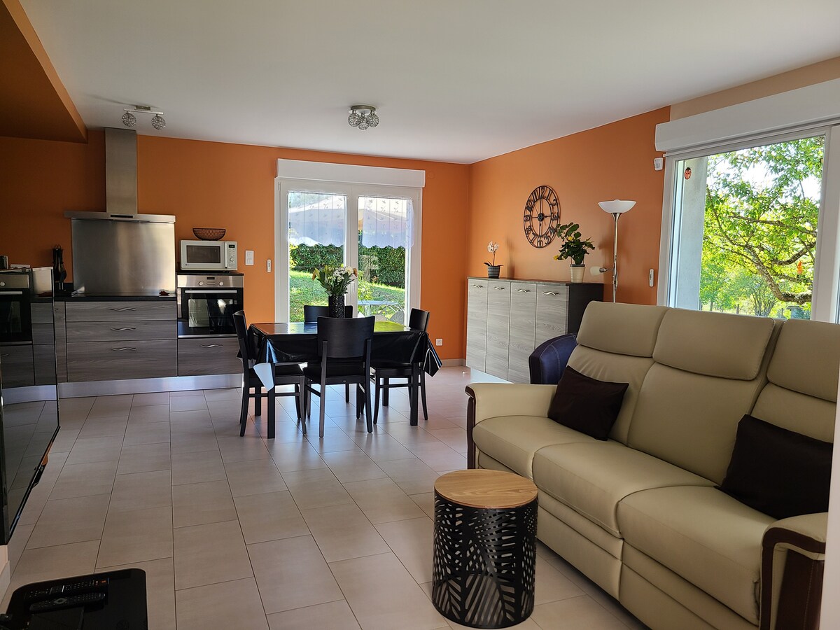 Successful Airbnb property: 70 m2 apartment – close to thermal baths, quiet, independent. in Vosges