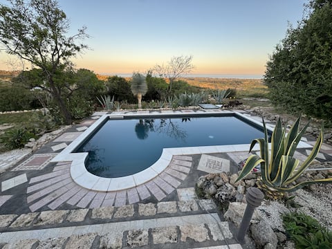 Villa La Cava with private pool in Val di Noto