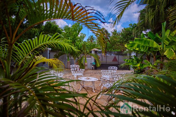 RentalHo managed Airbnb listing 2