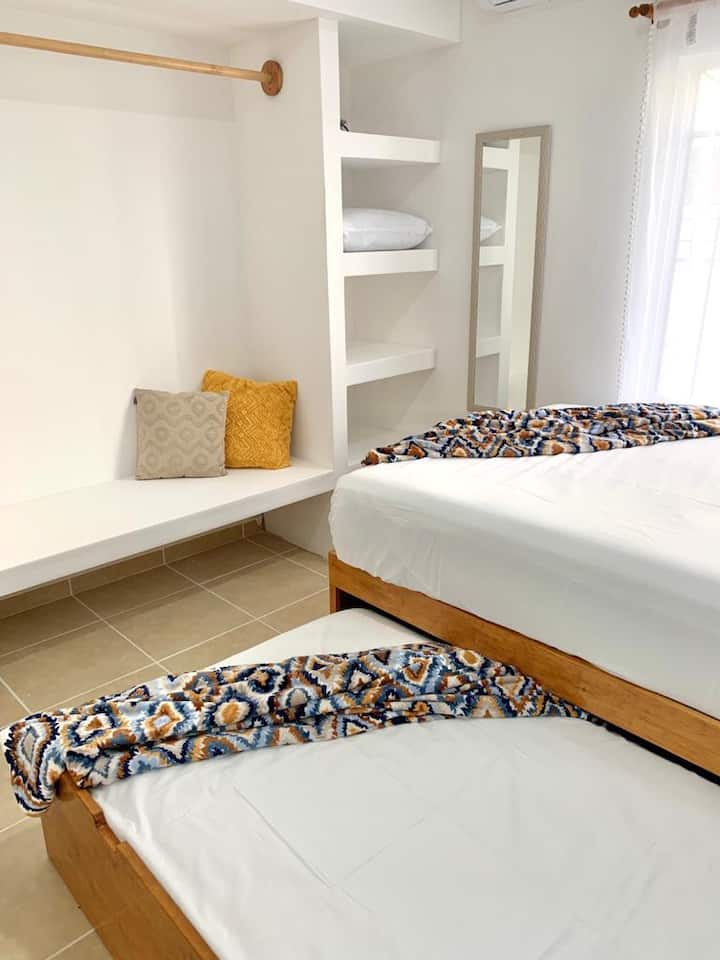 خزانة كاملة