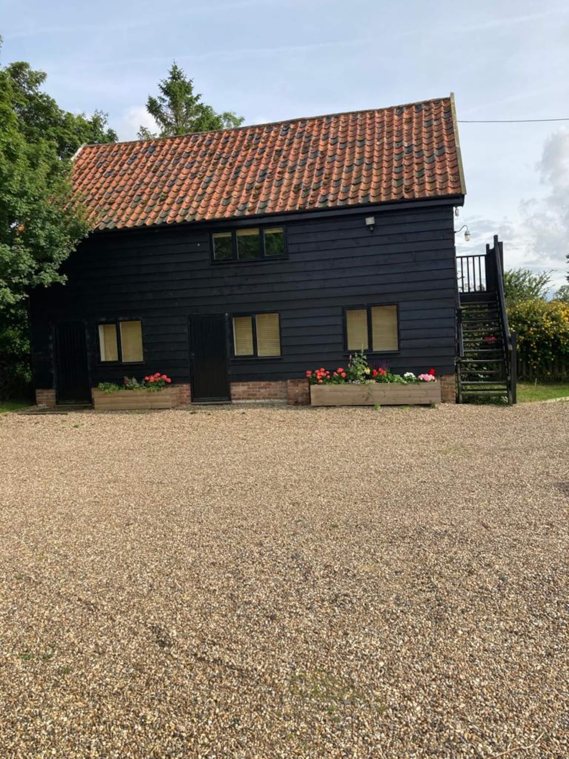 The Cartlodge ( a converted Suffolk Cartlodge)
