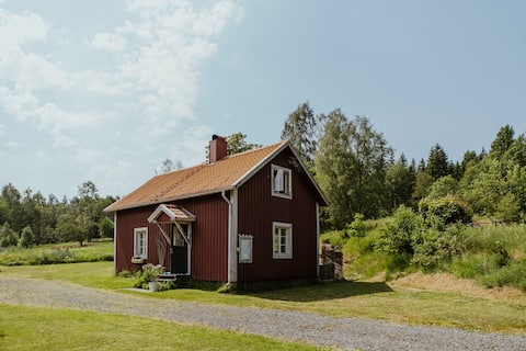 Top Airbnb: Carpenter Boa in Kylås Wilderness in Vaggeryd