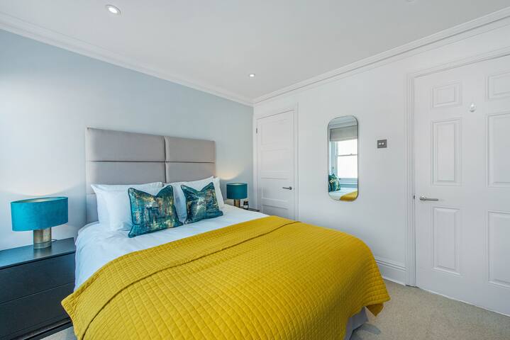 Mayfair Green Park serviced apartment gallery image 3