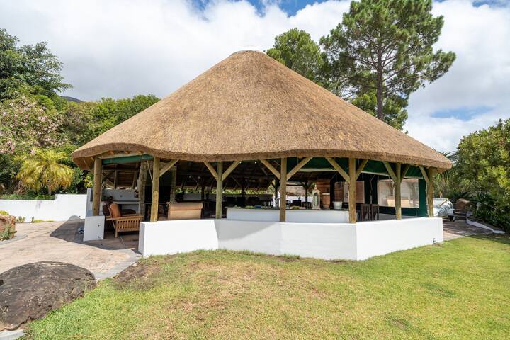 Plotsklaps Self-Catering Holiday Home (sleeps 5) gallery image 2