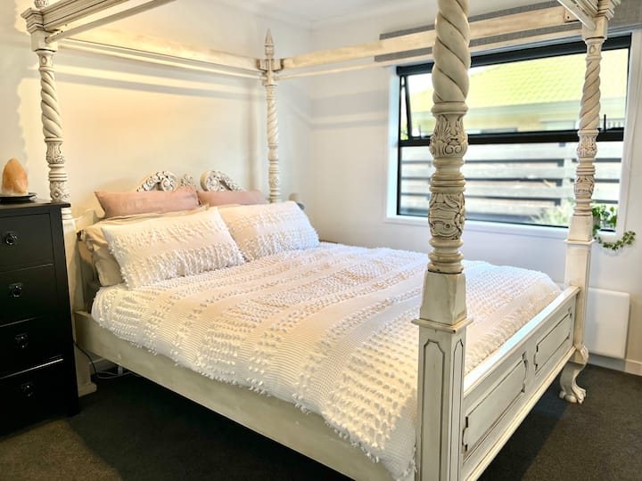 Soveværelse 2 - queensize-dobbeltseng