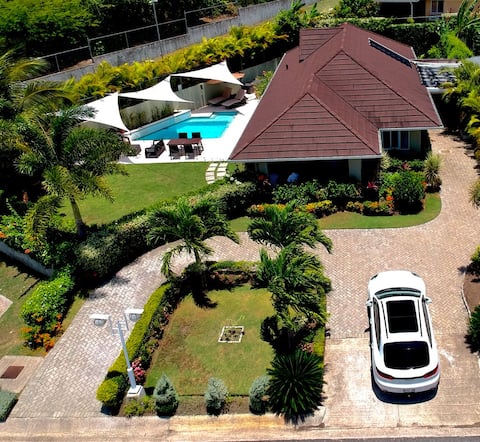 Bamboo Breeze Villa (4Bdr) + Solar Richmond St Ann