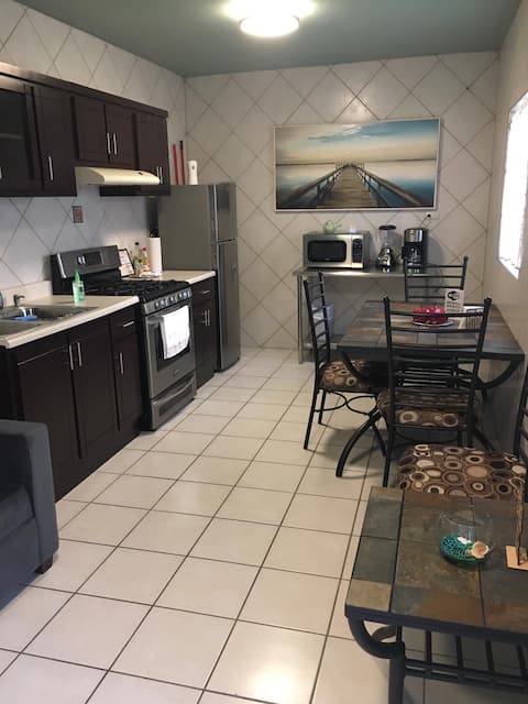 Top performing Airbnb: Cozy Apartment in Rosarito in Playas De Rosarito