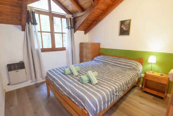 Chumba cha 1 na kitanda mbili.