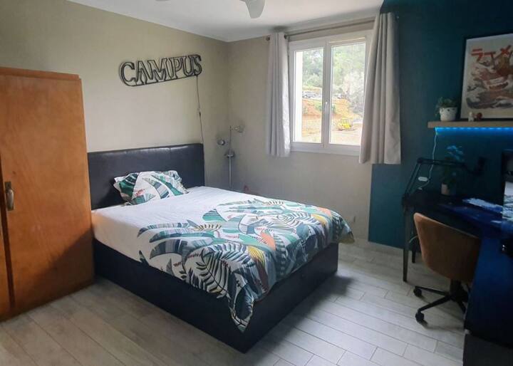 Ჩამბრე განათებული 140სმ