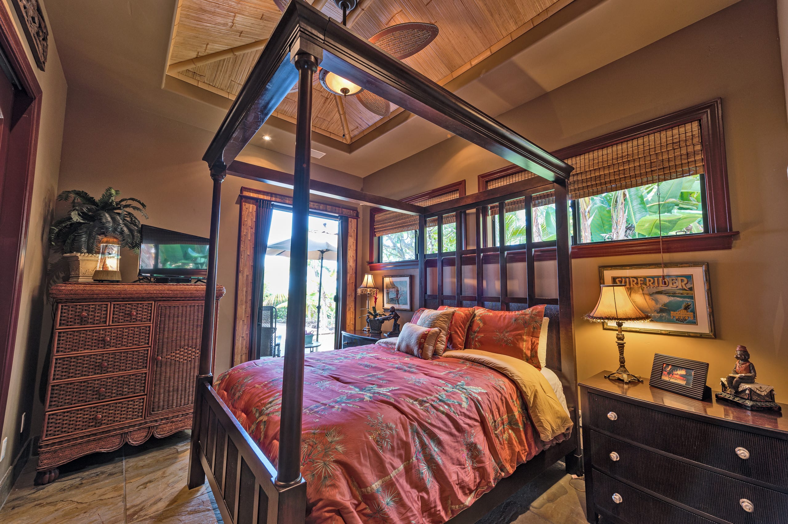 Home in Kailua-Kona · ★4.86 · 4 bedrooms · 4 beds · 3.5 baths - Image 1