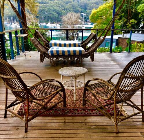 Lovett Bay House. Family fun or romantic retreat gallery image 5