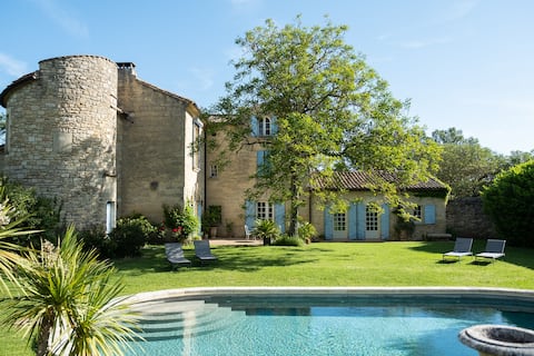 Tasteful cottage in Uzès