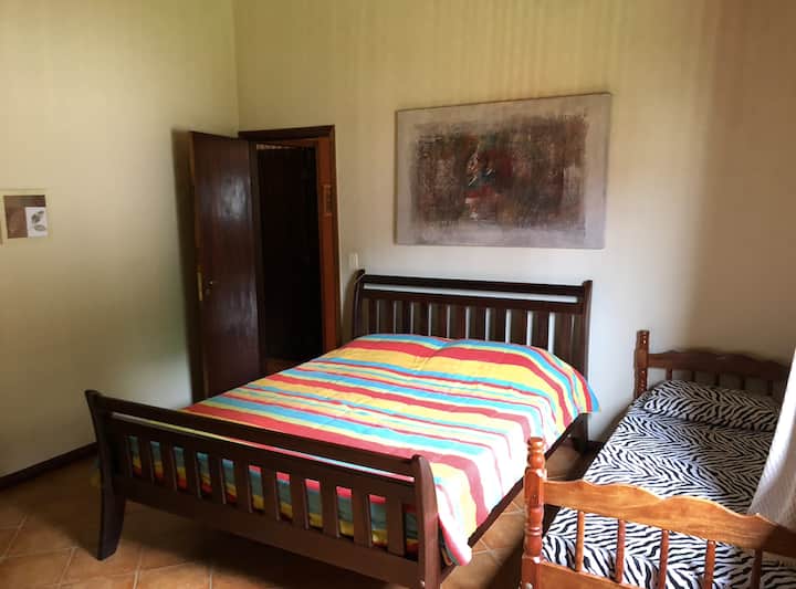  1 двойна спалня със самостоятелна баня